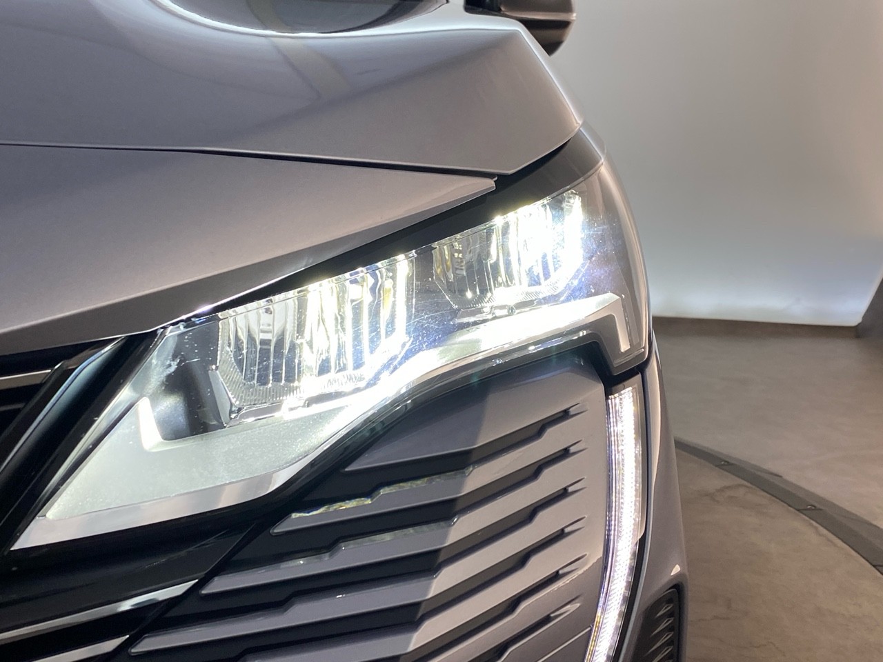 Peugeot 5008 BlueHDi 130ch S&S EAT8 Allure Pack 2024