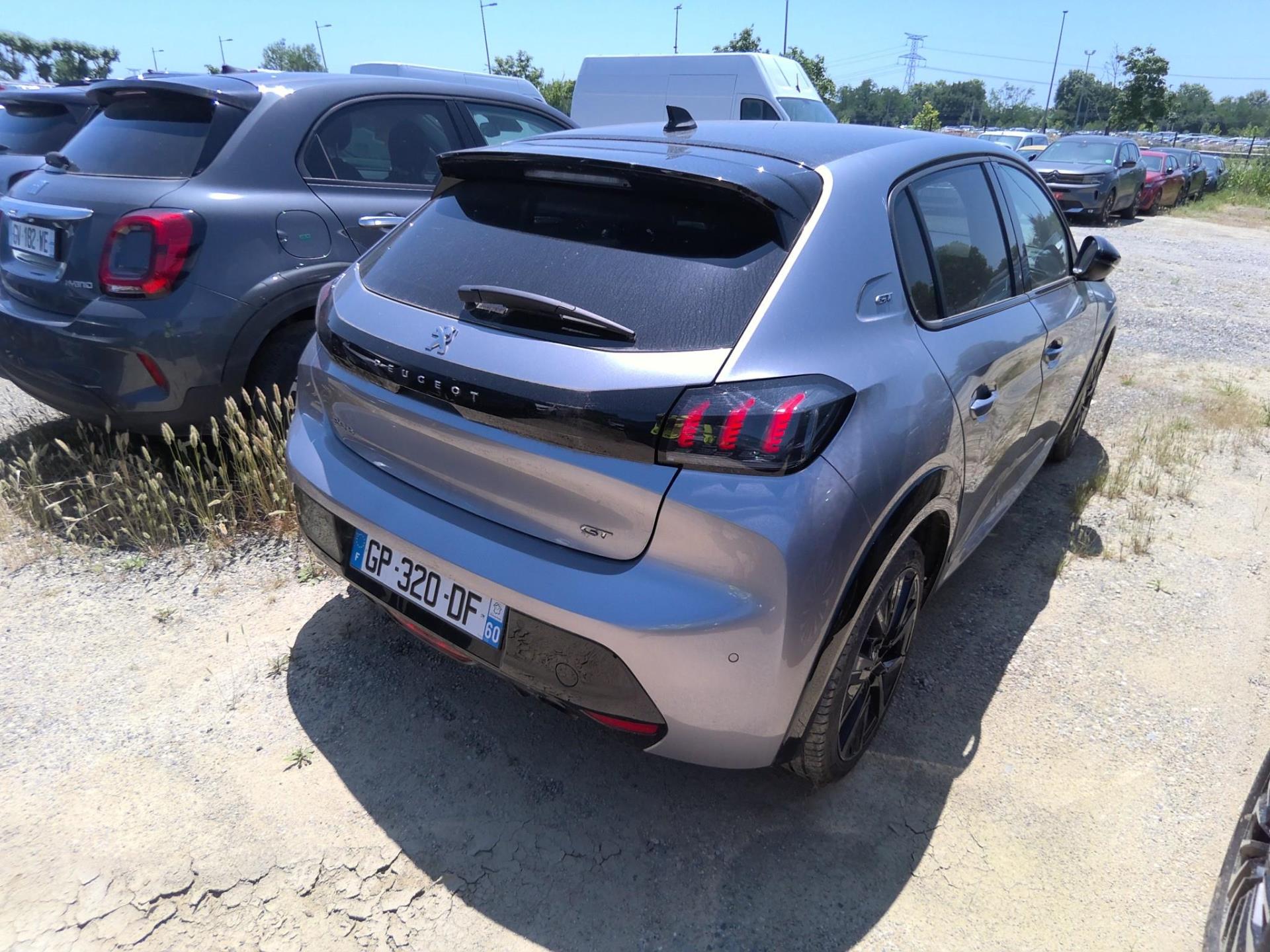 Peugeot 208 BlueHDi 100 S&S BVM6 GT 2023