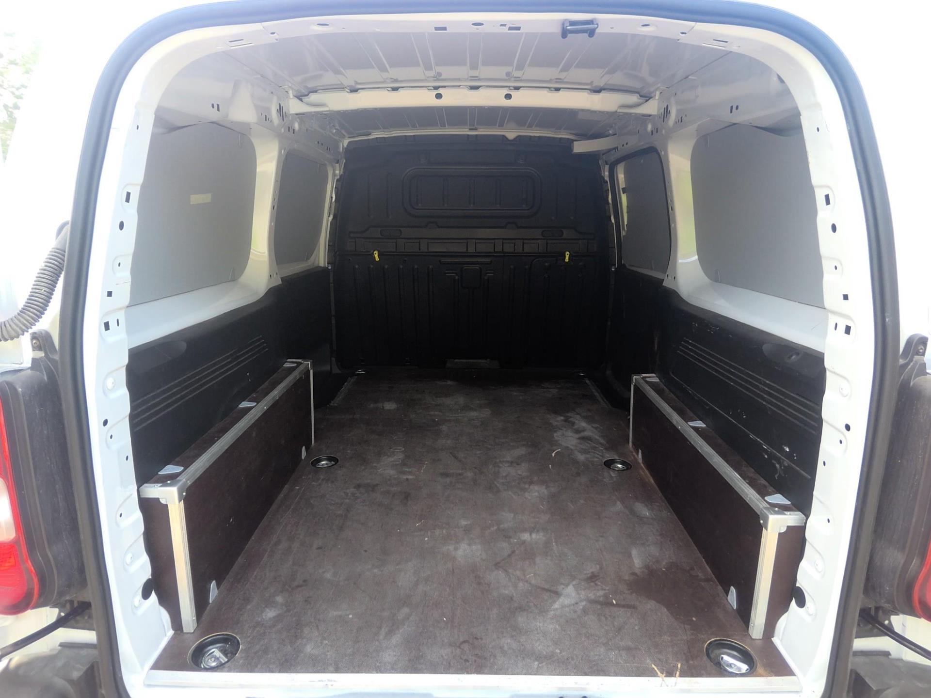 Citroen BERLINGO VAN TAILLE XL 950KG BLUEHDI 100 S&S BVM6 2024