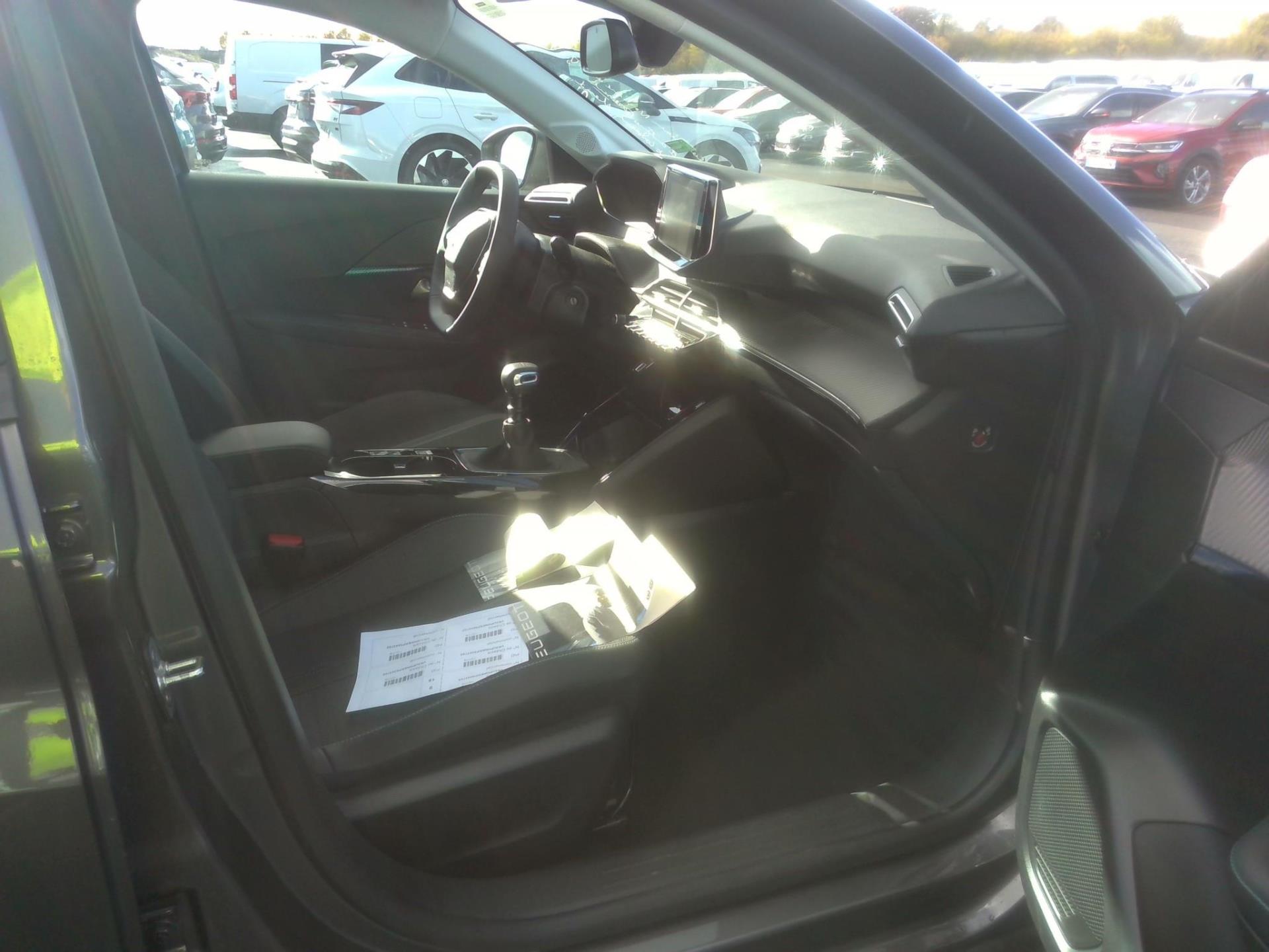Peugeot 208 PureTech 100 S&S BVM6 Allure 2023