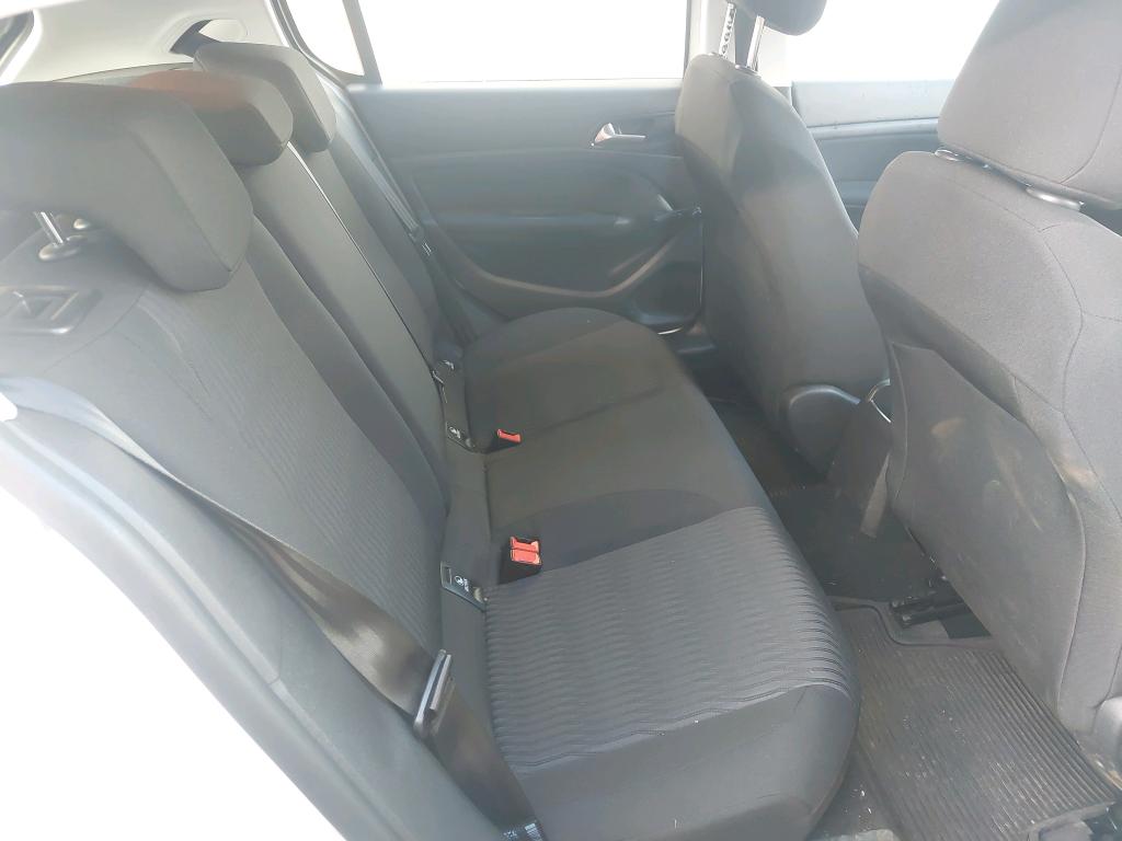 Peugeot 308 1.6 BlueHDi 100ch S&S BVM5 Access 2018