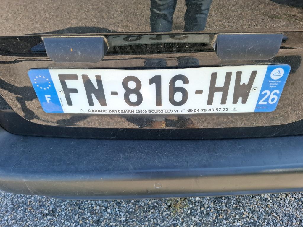 Peugeot PARTNER FOURGON STANDARD 650 KG BLUEHDI 75 BVM5 PREMIUM 2020