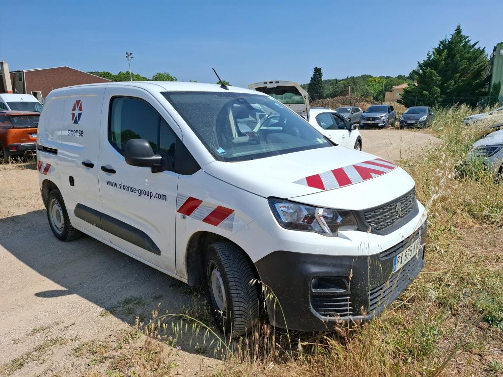 Peugeot PARTNER FOURGON STANDARD 650 KG BLUEHDI 100 S&S BVM5 ASPHALT 2021