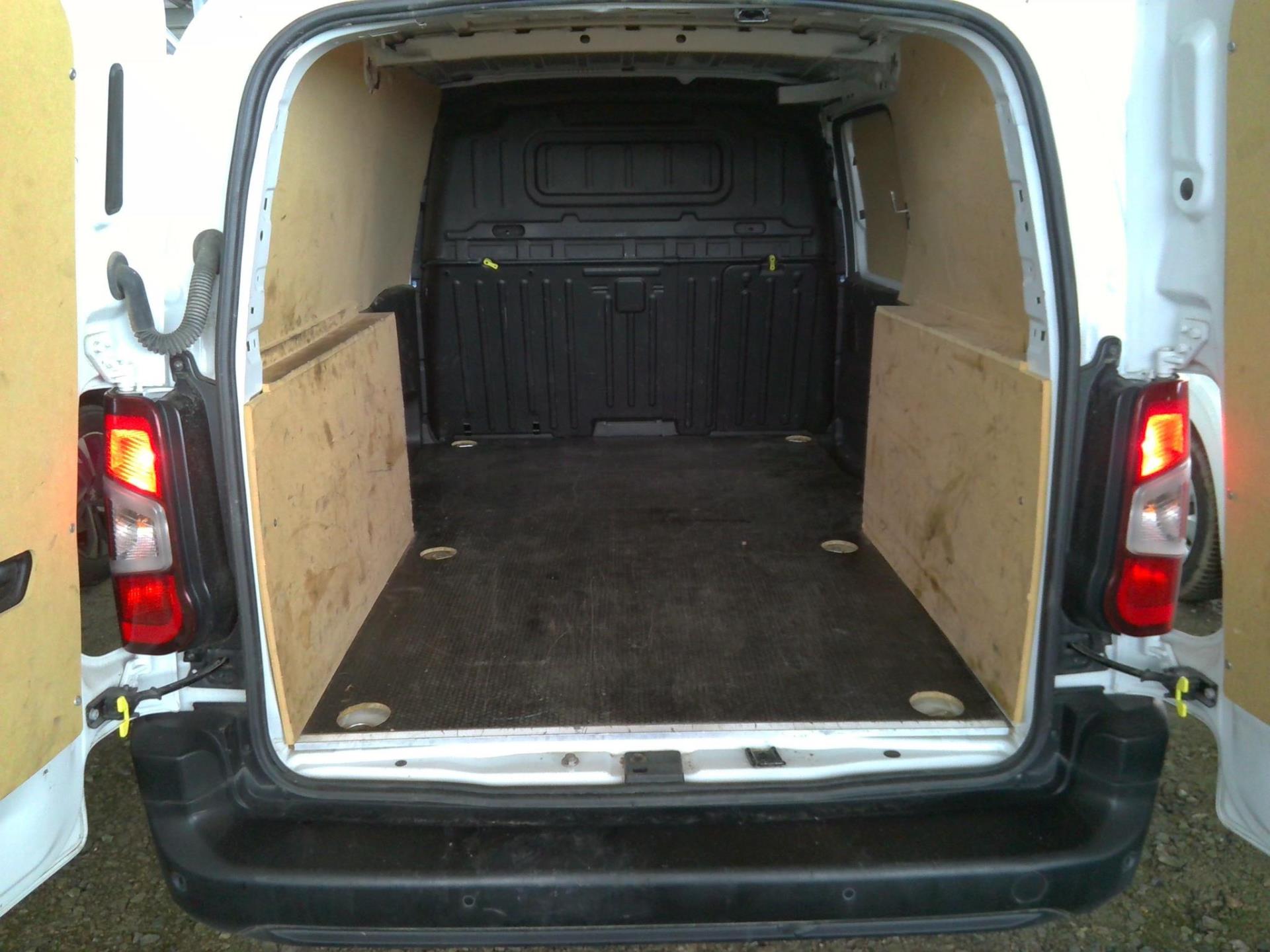Peugeot PARTNER FOURGON XL 950 KG BLUEHDI 100 S&S BVM6 2023
