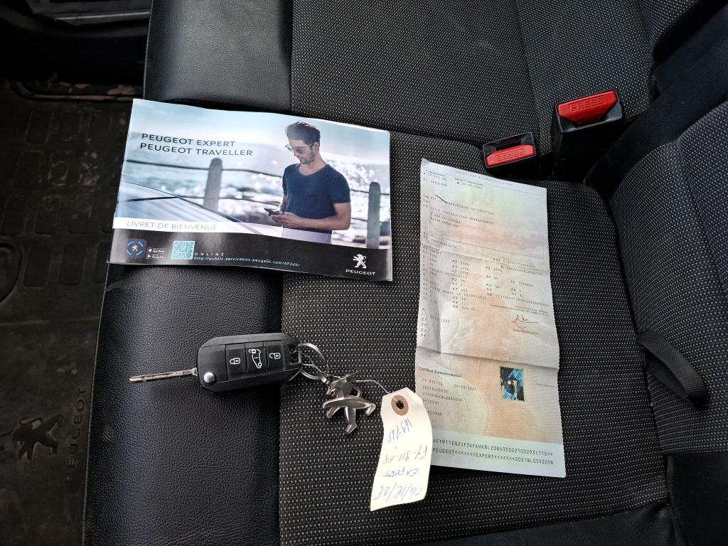 Peugeot EXPERT FGN TOLE STANDARD 2.0  BLUEHDI 120 S&S EAT8 ASPHALT 2021