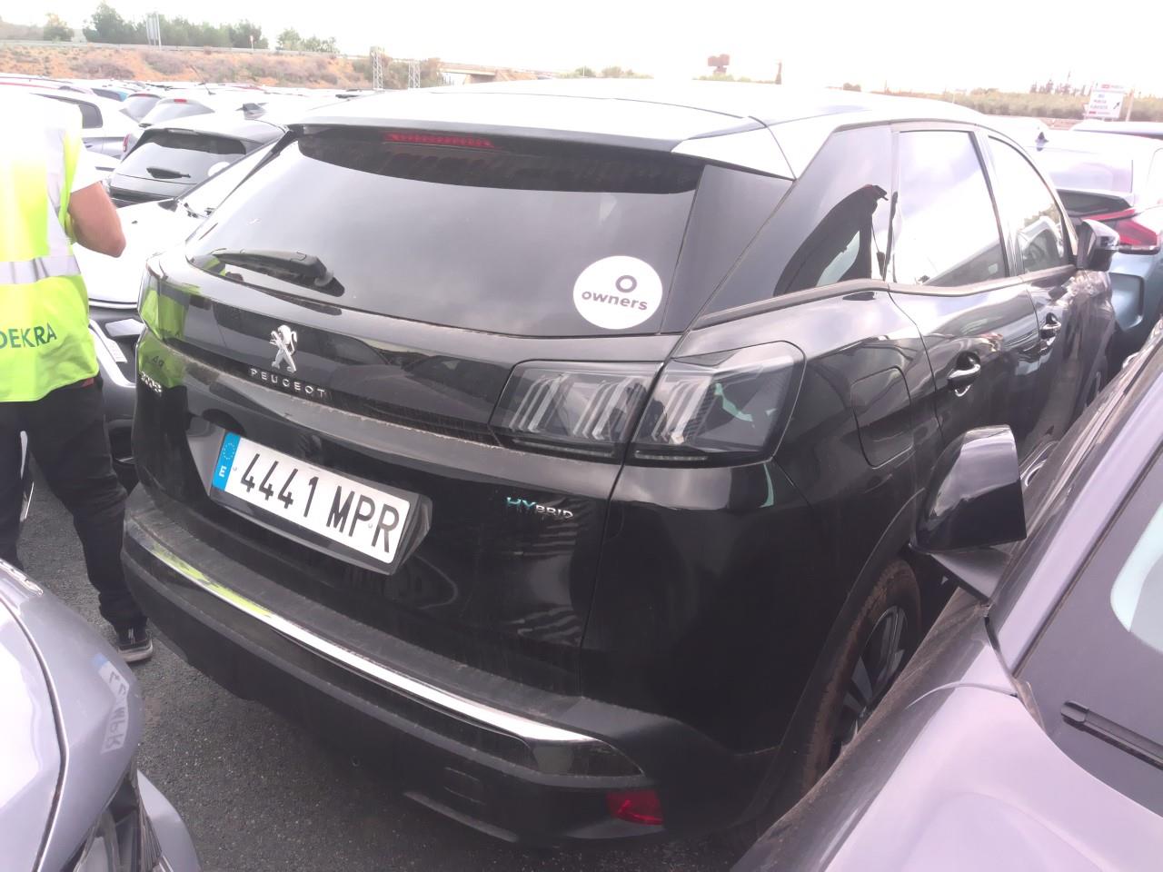 Foto Peugeot 3008 Plug-in Hybrid 3