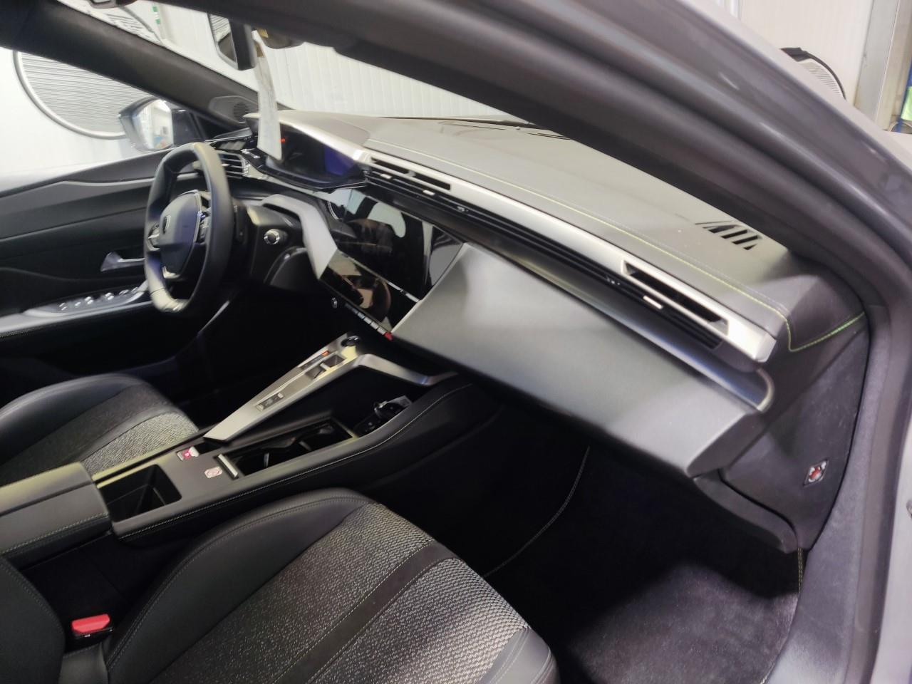 Peugeot 308 III