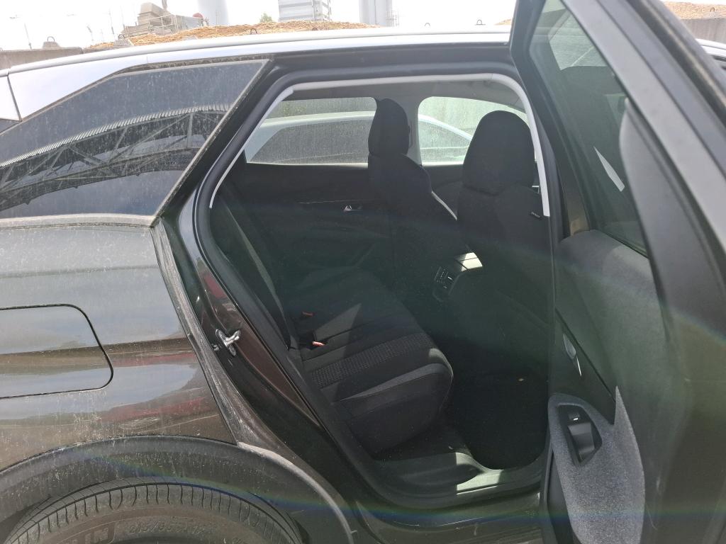 Peugeot 3008 BlueHDi 130ch S&S EAT8 Active Business 2020