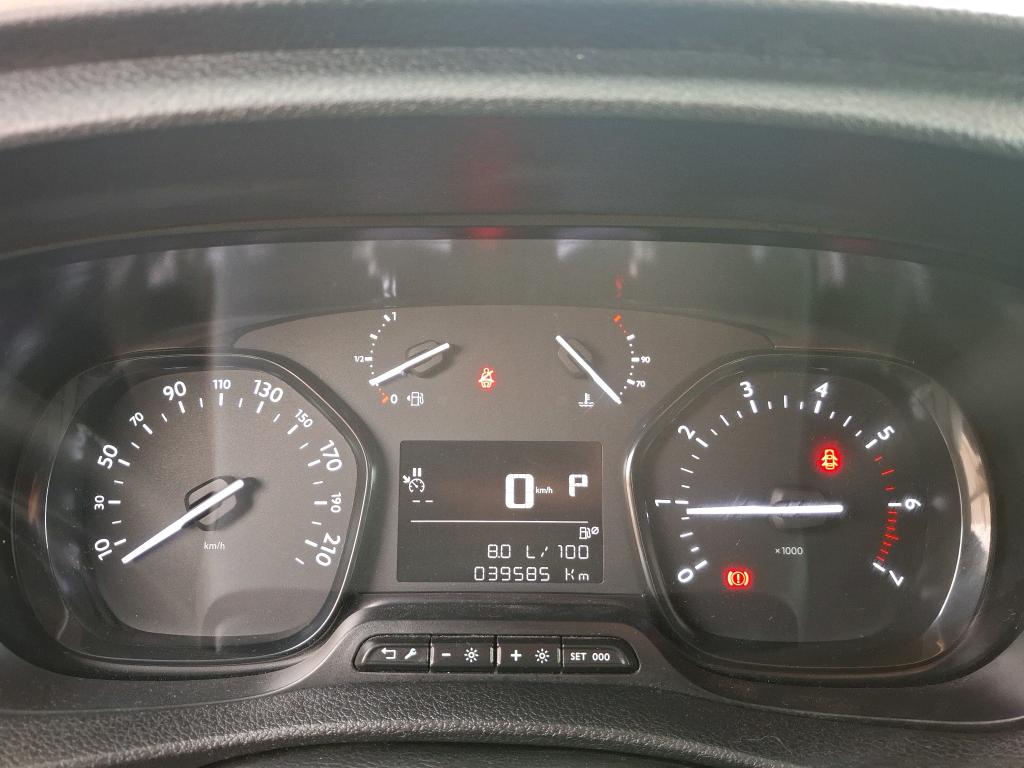 Peugeot EXPERT FGN TOLE COMPACT BLUEHDI 145 S&S EAT8 PREMIUM 2022