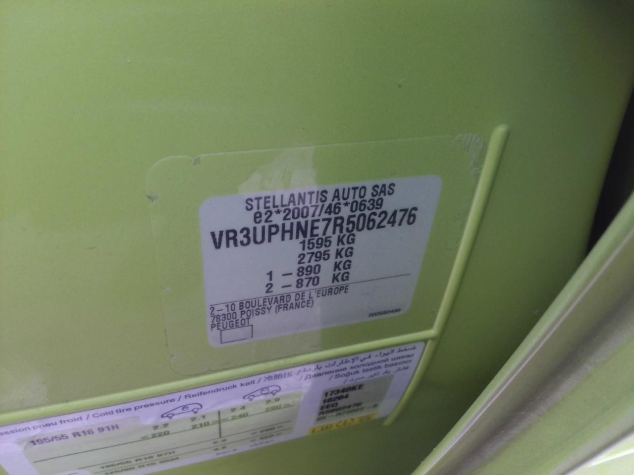 Foto Peugeot 208 11