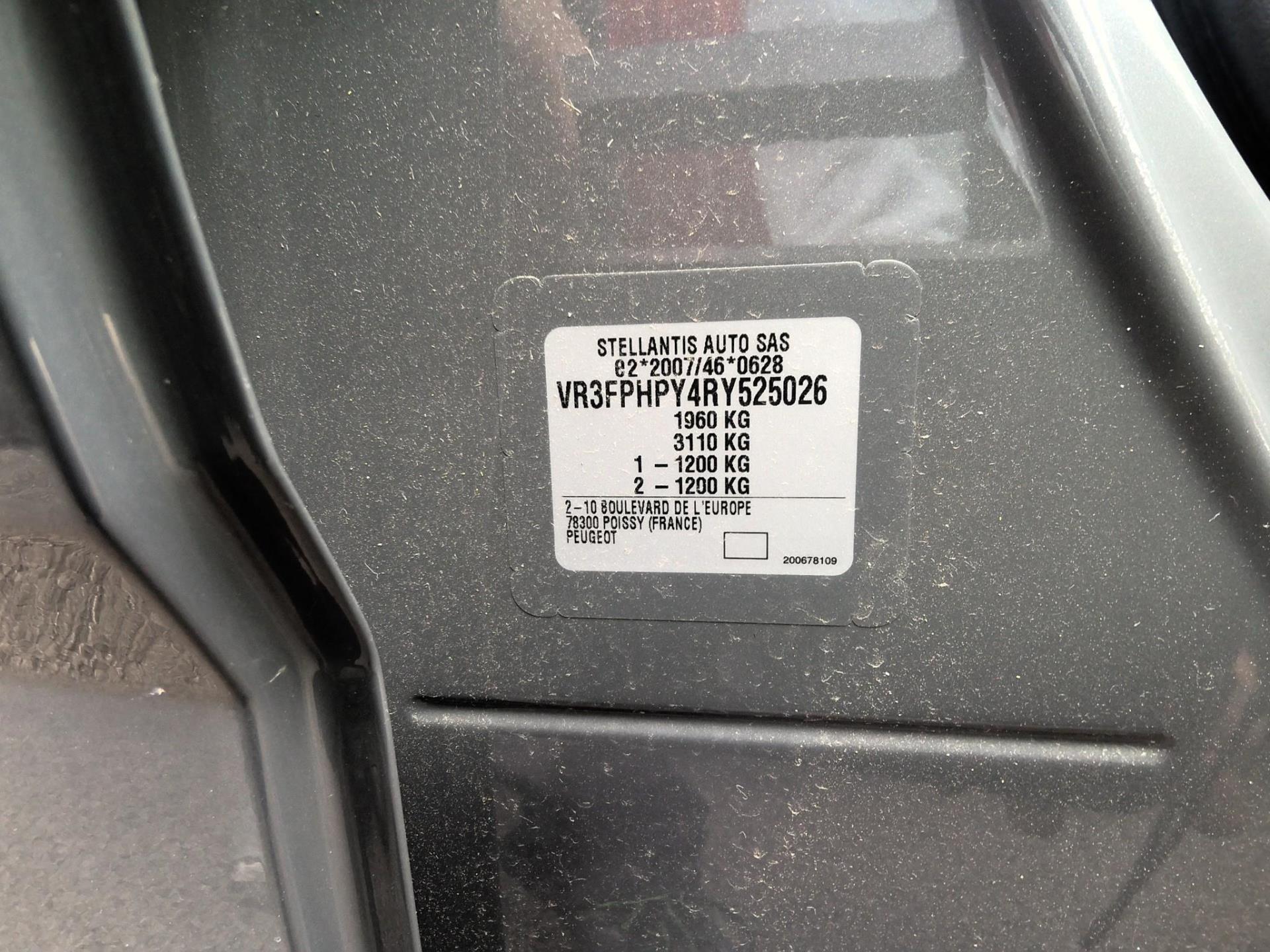 Peugeot 308 Hybrid 136 e-DCS6 GT 2024