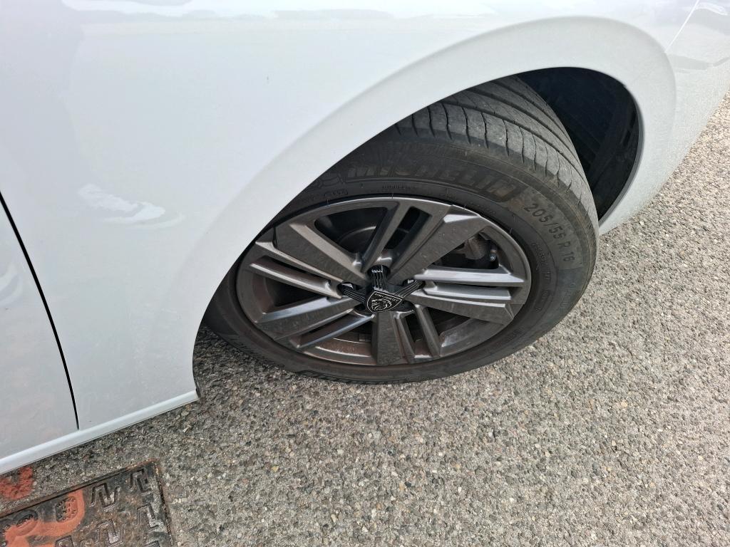 Peugeot 308 BlueHDi 130ch S&S EAT8 Active Pack 2023
