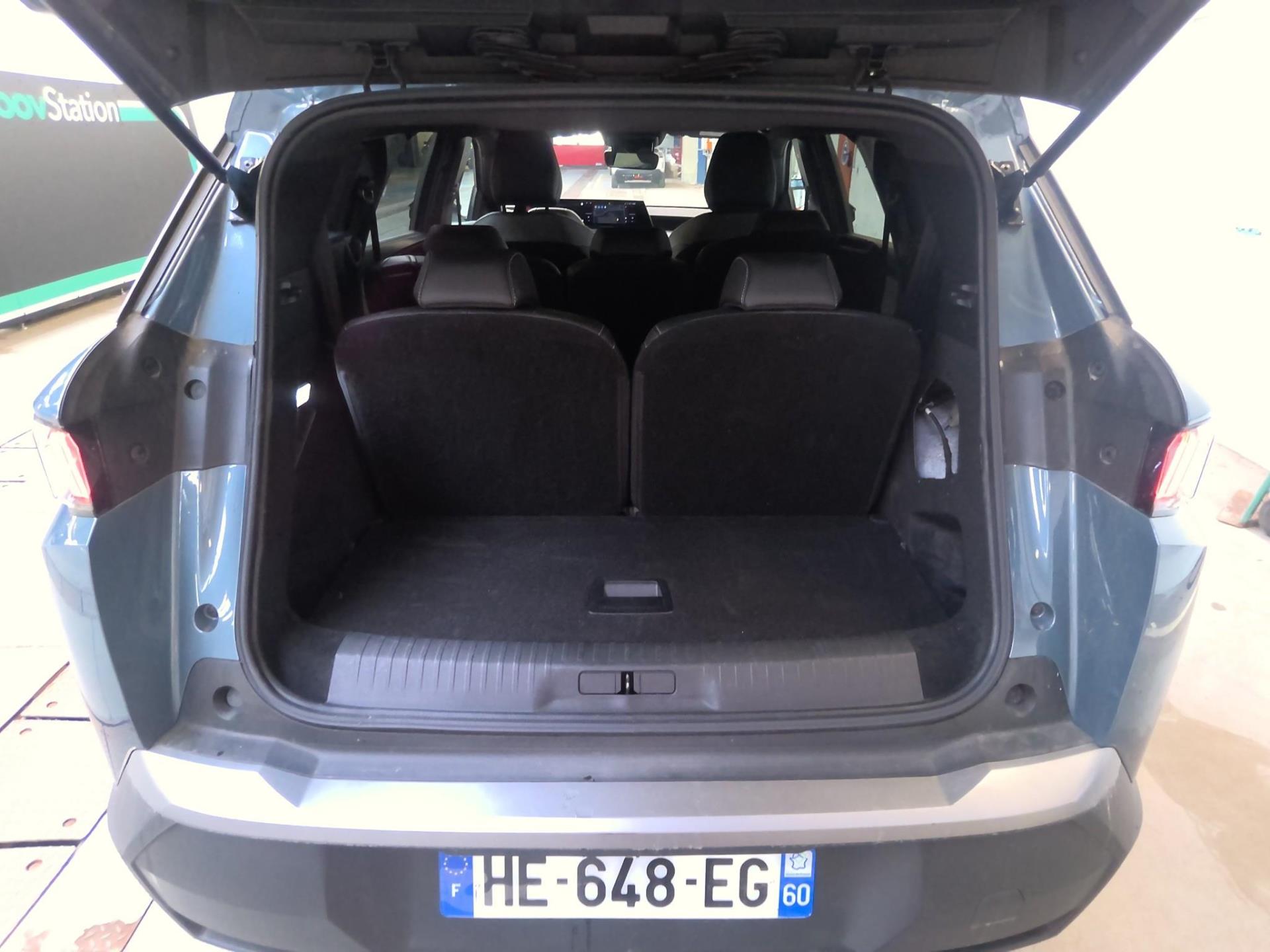 Peugeot 5008 Hybrid 145 ch e-DCS6 Allure 2025