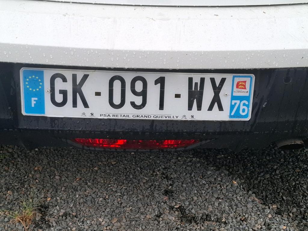 Peugeot 208 BLUEHDI 100 S&S BVM6 PREMIUM 2022
