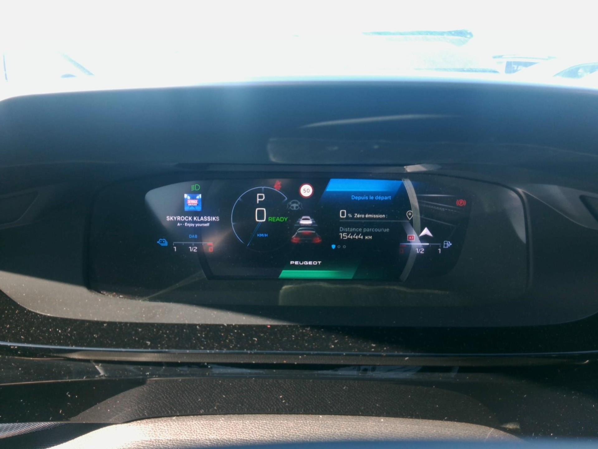 Peugeot 408 PHEV 225 e-EAT8 GT 2023