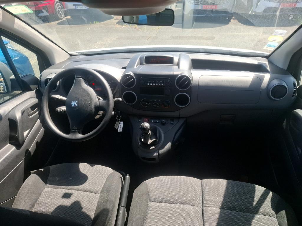 Peugeot PARTNER FOURGON STANDARD 1.6 BLUEHDI 75 BVM5 PREMIUM 2018