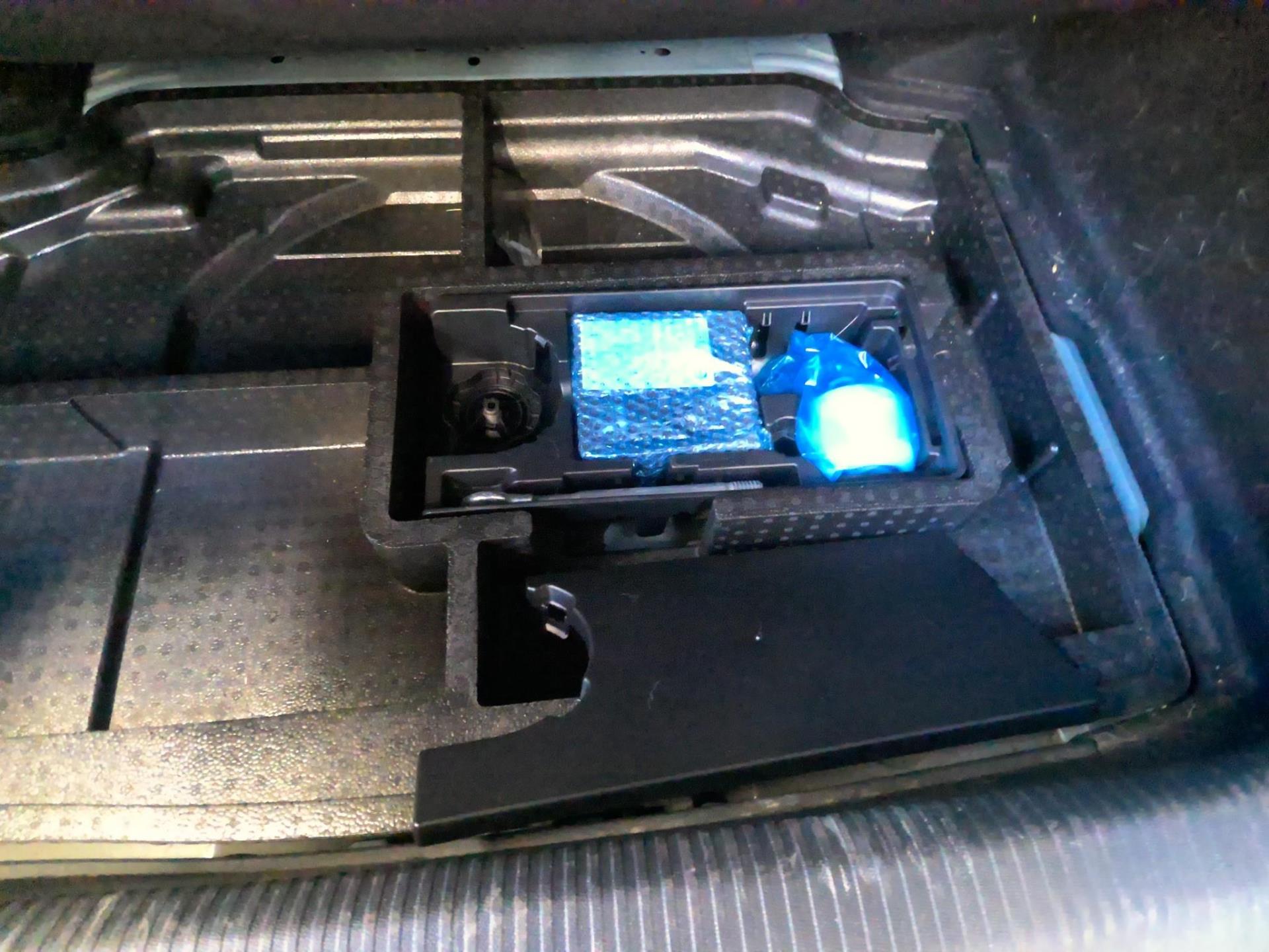 Peugeot 308 Hybrid 145 e-DCS6 Allure 2025