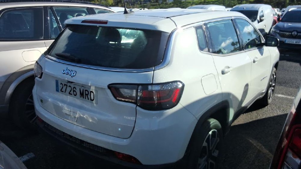 Foto Jeep Compass 13