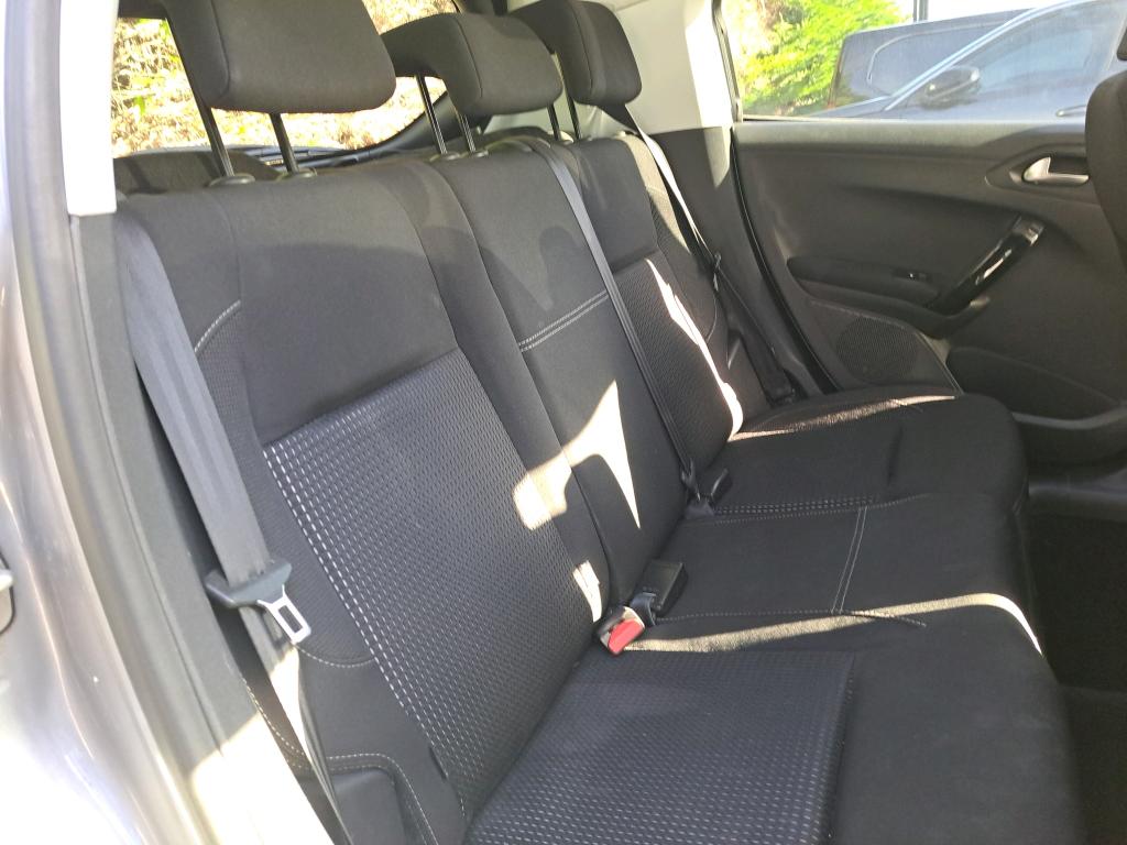 Peugeot 208 BlueHDi 100ch S&S BVM5 Allure Business 2019