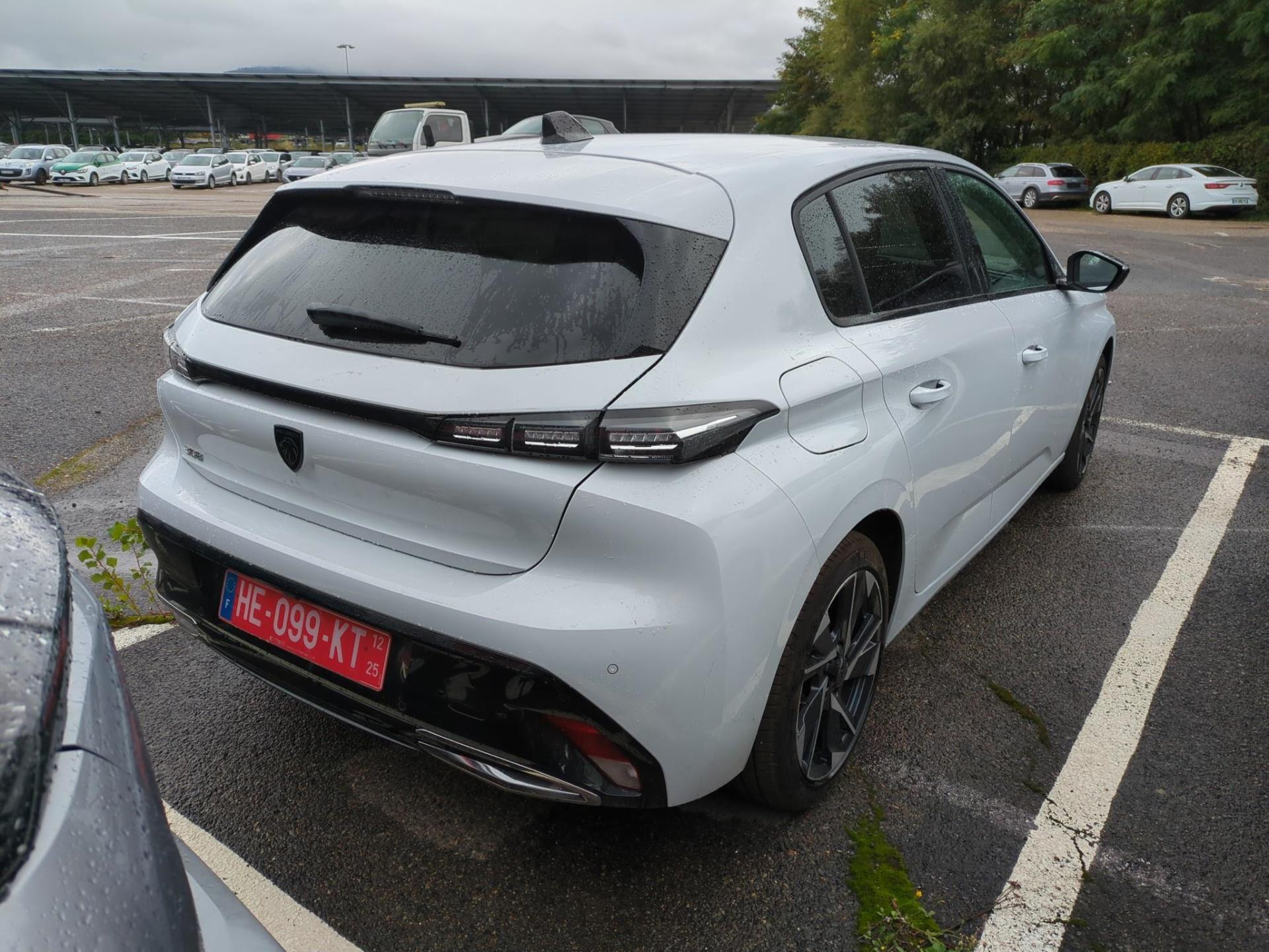 Peugeot 308 Hybrid 145 e-DCS6 Allure 2025