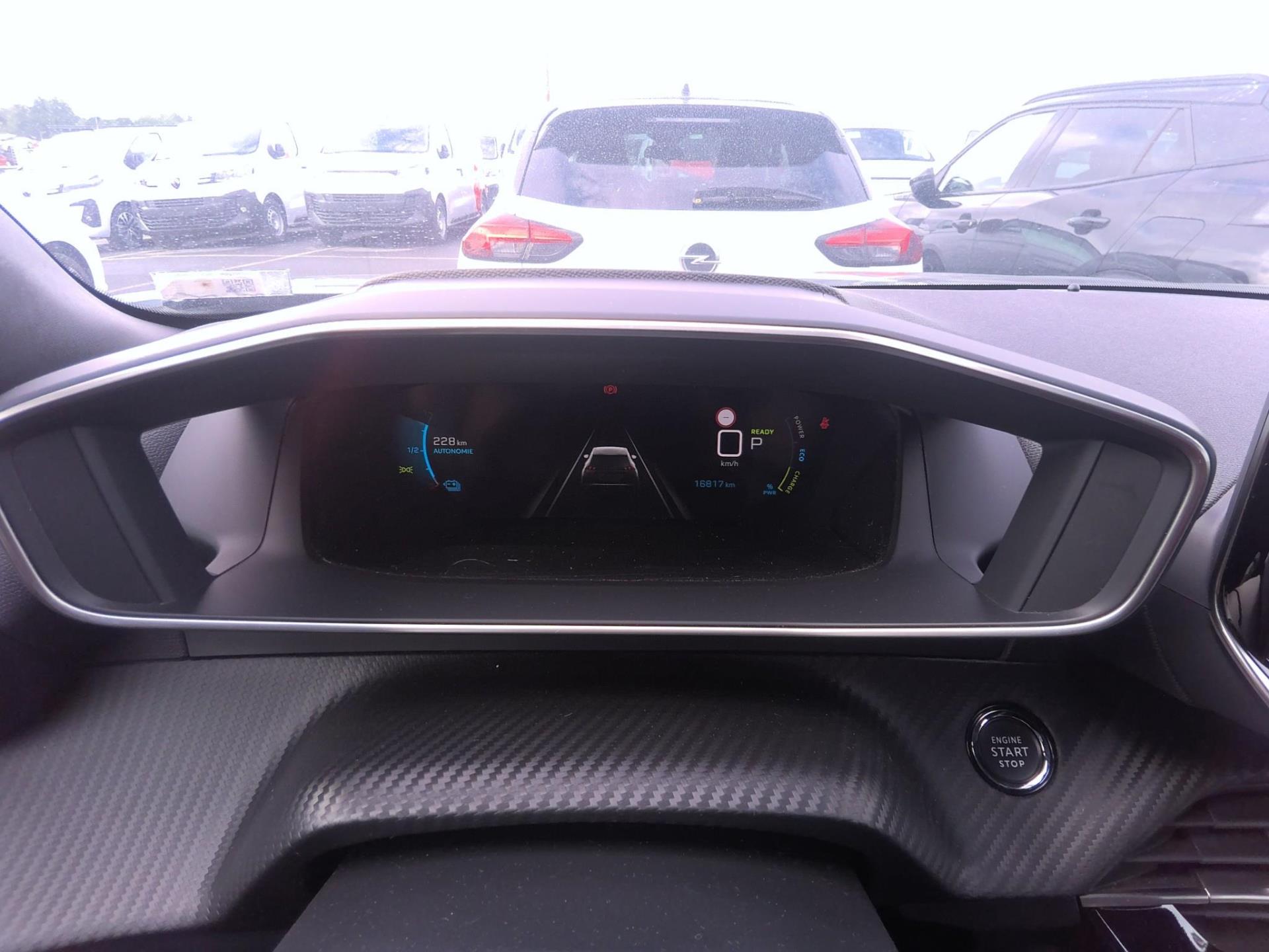 Peugeot 2008 Electrique 136 ch GT 2022