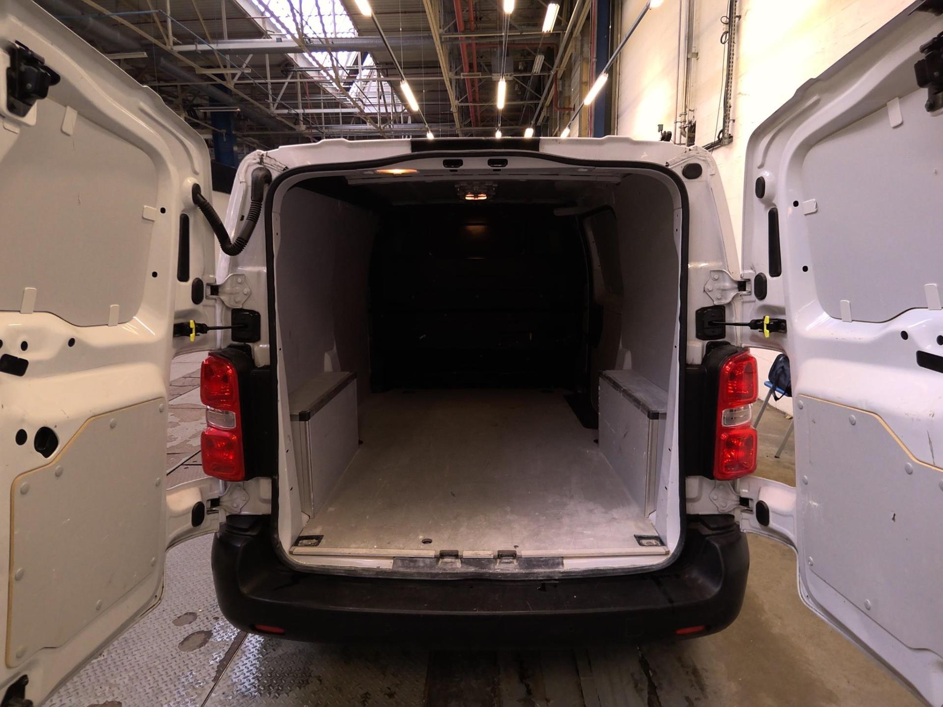 Peugeot EXPERT FGN TOLE M BLUEHDI 120 S&S BVM6  2023