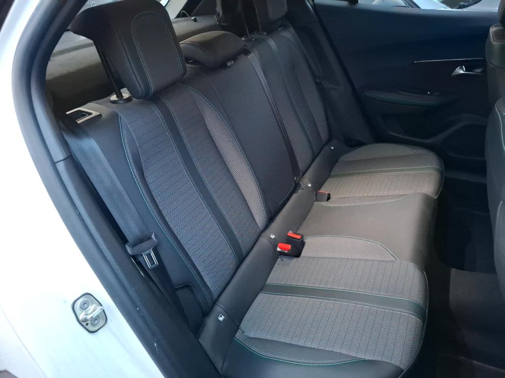Peugeot 2008 BlueHDi 110 S&S BVM6 Allure Business 2021