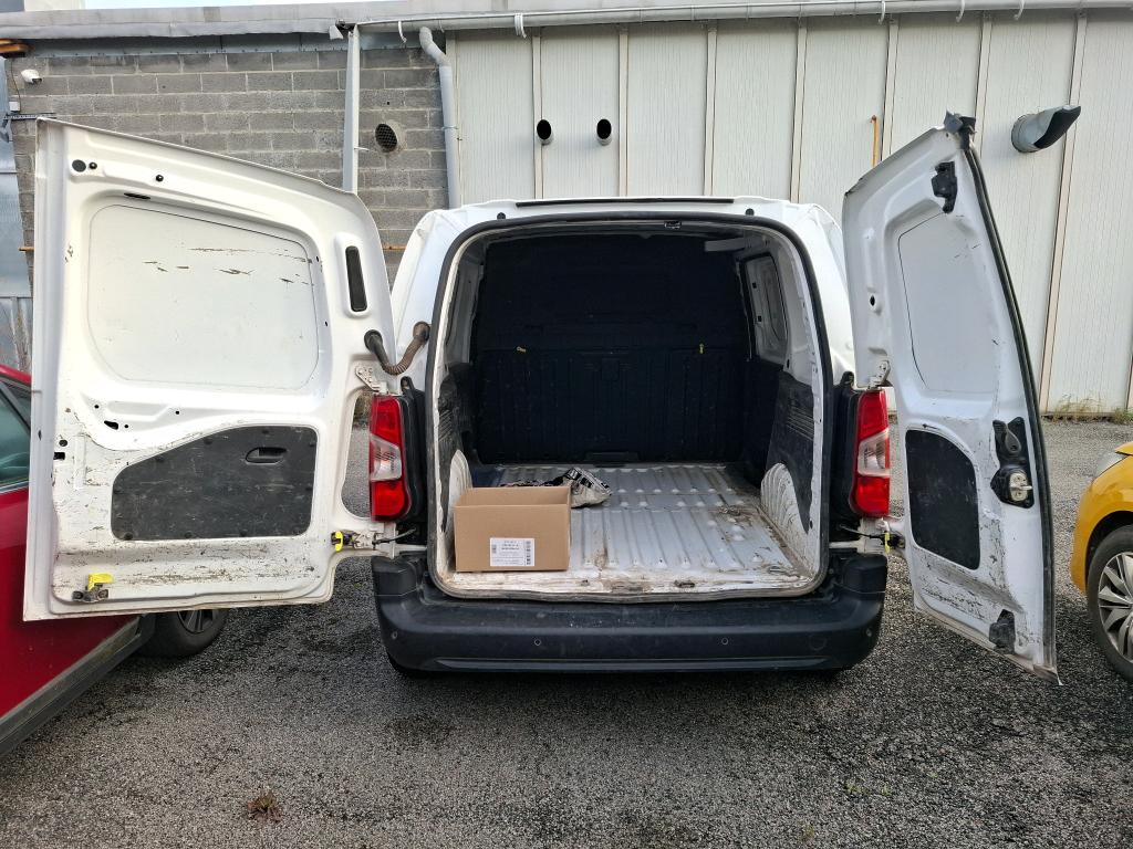 Peugeot PARTNER FOURGON STANDARD 650 KG BLUEHDI 100 S&S BVM5 PREMIUM 2020