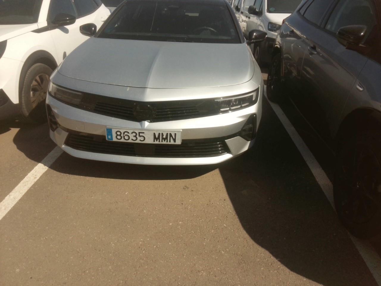 Opel Astra PHEV Astra 5P GS 1.6T Plug-in Hybrid AT8 S/S 180 CV (132 kW)