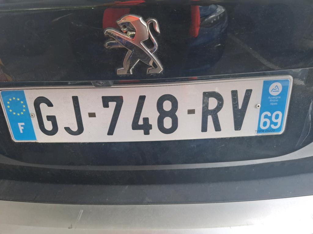 Peugeot 2008 BlueHDi 110 S&S BVM6 Active Pack 2022
