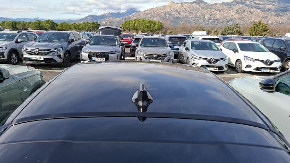 Foto Peugeot 208 5