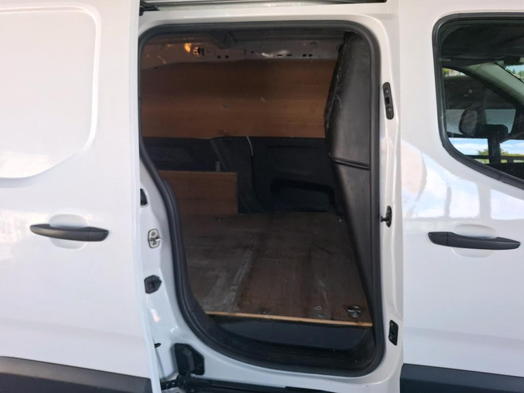 Peugeot PARTNER FOURGON STANDARD 650 KG BLUEHDI 100 S&S BVM5 PREMIUM 2020