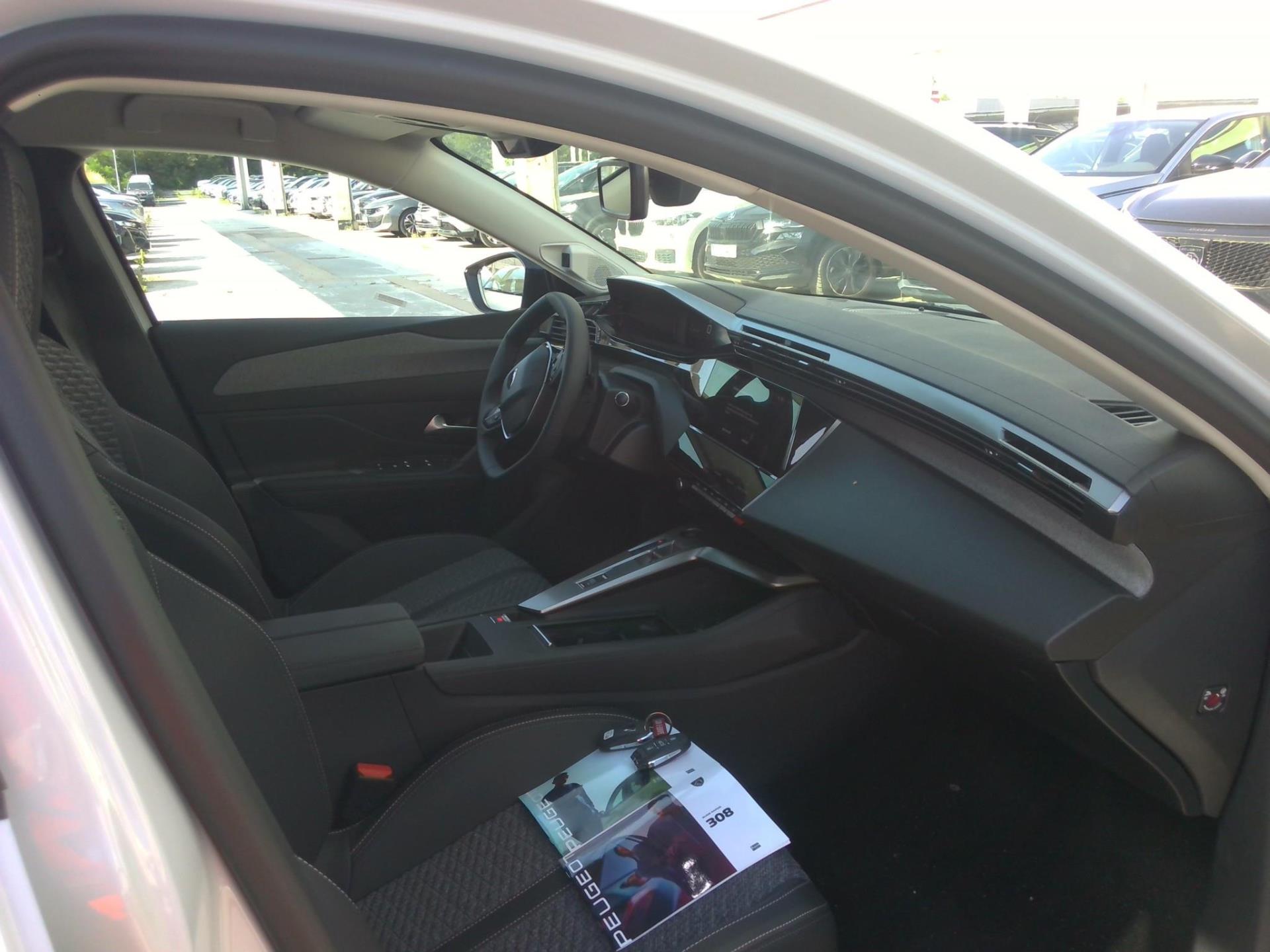 Peugeot 308 SW BlueHDi 130ch S&S EAT8 Allure 2026