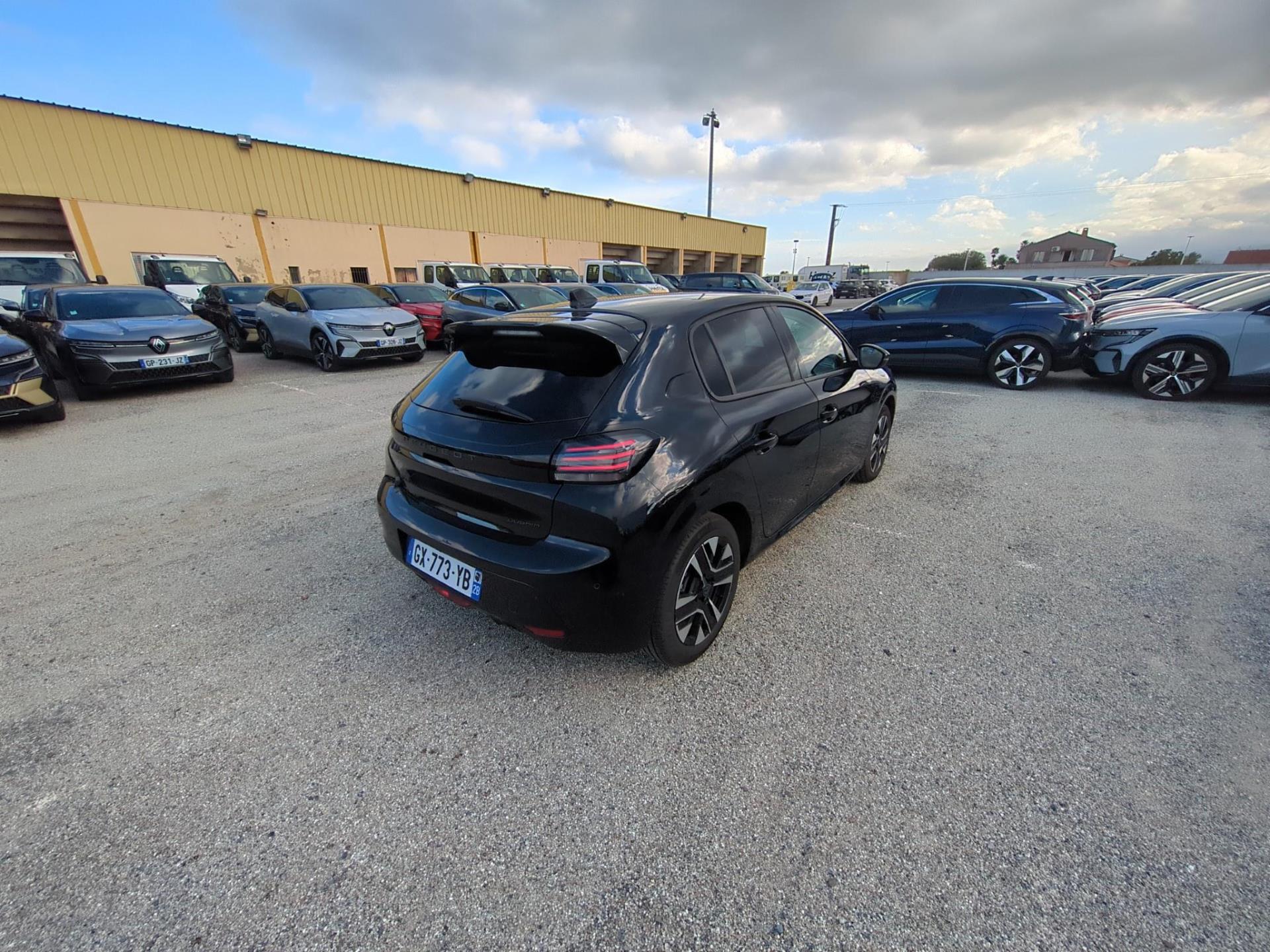 Peugeot 208 Hybrid 100 e-DCS6 Allure 2024