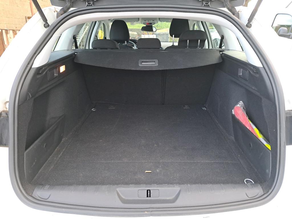 Peugeot 308 SW BlueHDi 130ch S&S EAT8 Active Business 2020