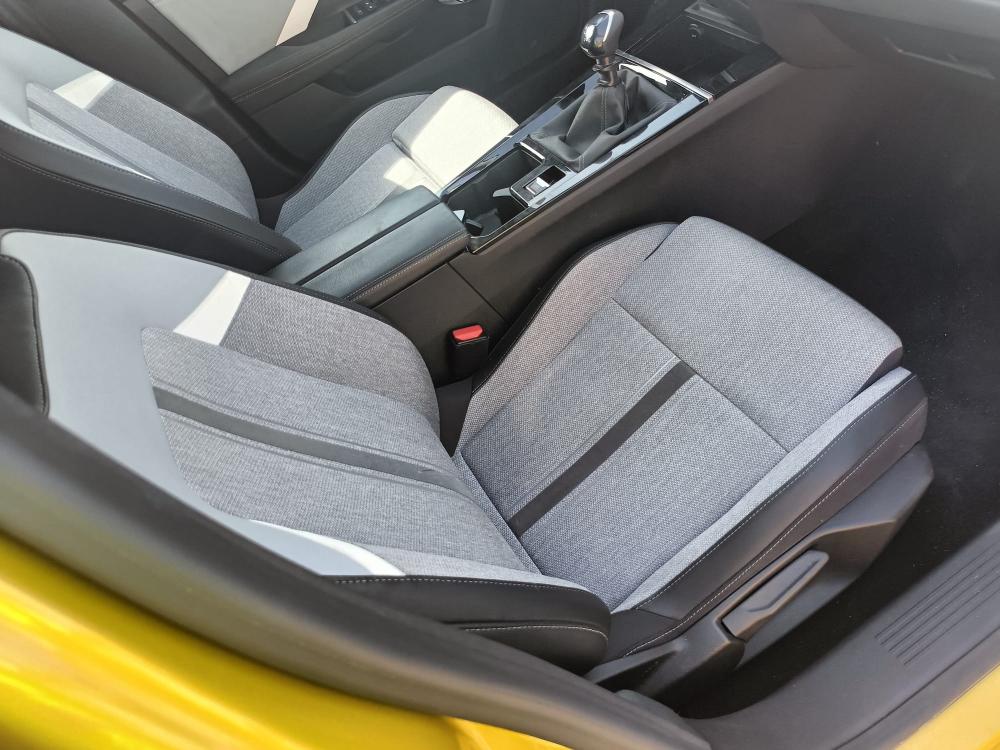 Foto Opel Astra 9