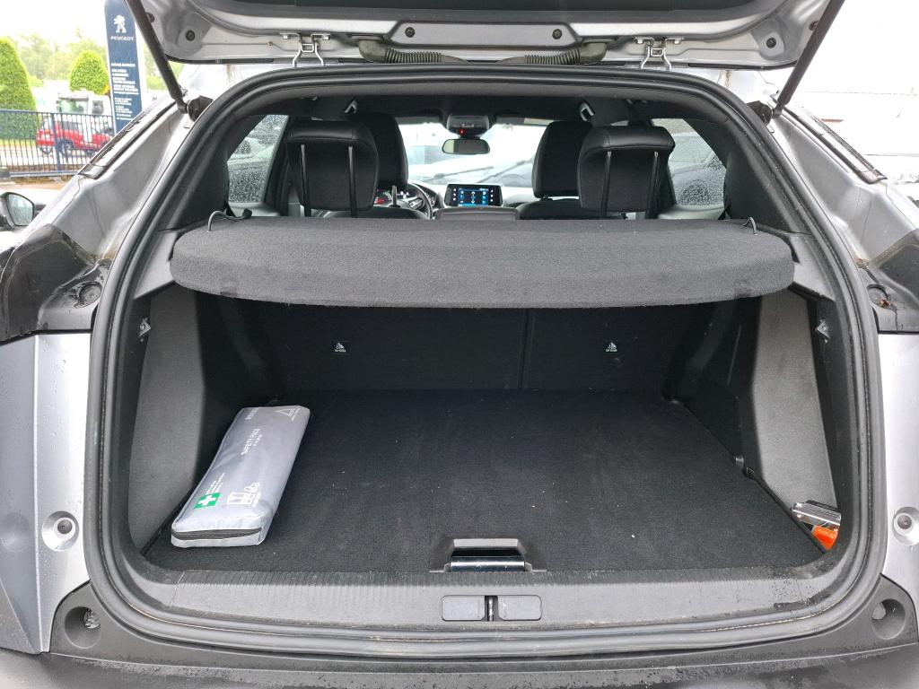 Peugeot 2008 BlueHDi 130 S&S EAT8 Allure 2023