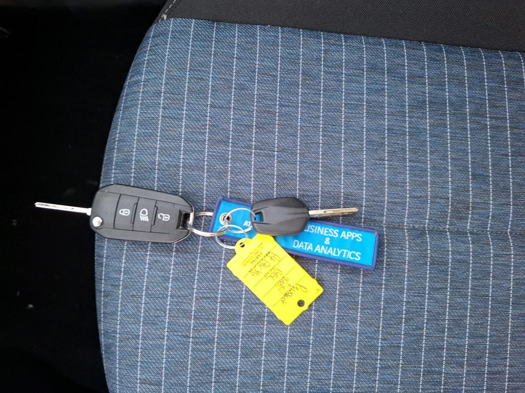 Peugeot 208 PURETECH 75 S&S BVM5 PREMIUM PACK 2021