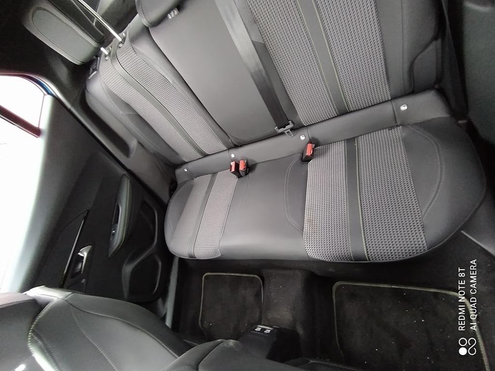 Foto Peugeot 2008 9
