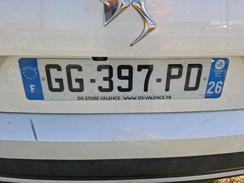 DS DS7 Crossback BlueHDi 130 EAT8 Performance Line+ 2022