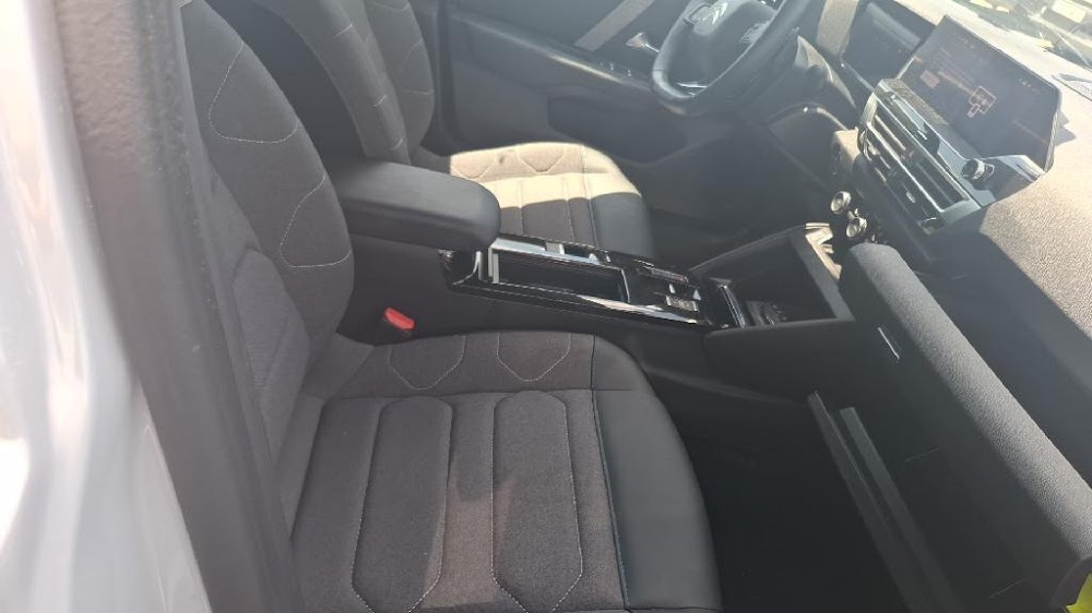 Foto Citroën C4 X 12