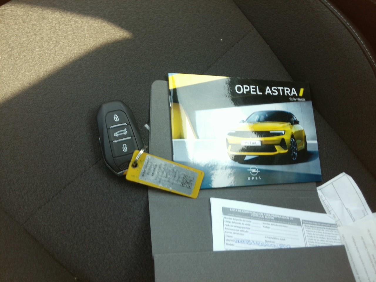 Foto Opel Astra 16