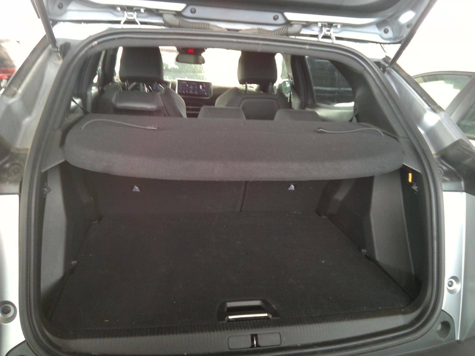 Peugeot 2008 Hybrid 145 ch e-DCS6 GT 2026