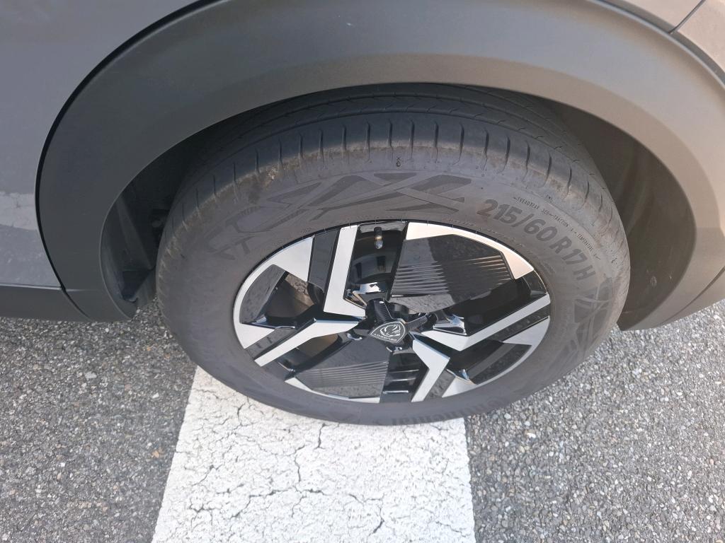 Peugeot 2008 Hybrid 145 ch e-DCS6 GT 2025