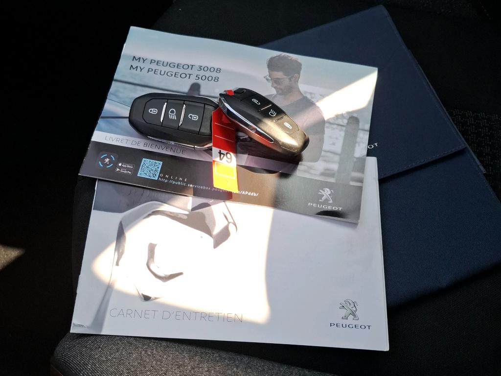 Peugeot 3008 BlueHDi 130ch S&S EAT8 Active Business 2021