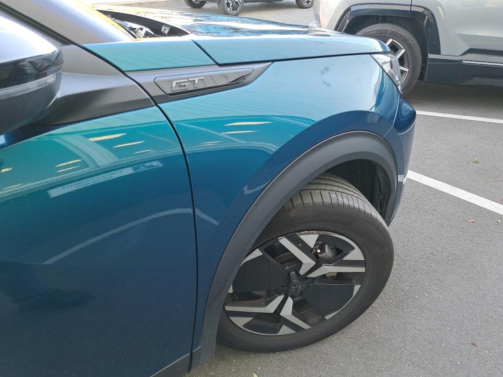 Peugeot 2008 Hybrid 145 ch e-DCS6 GT 2025