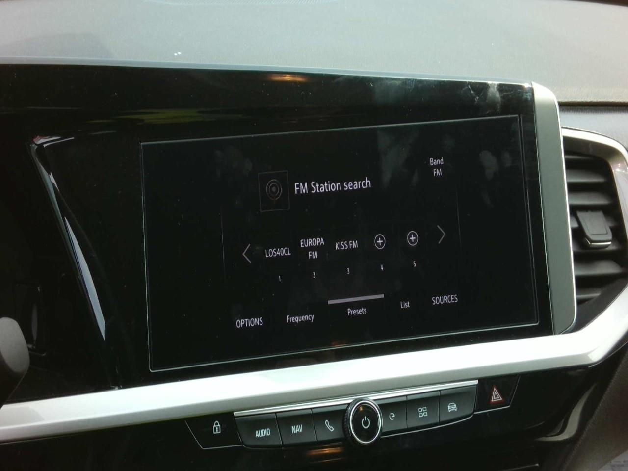 Foto Opel Grandland PHEV 17