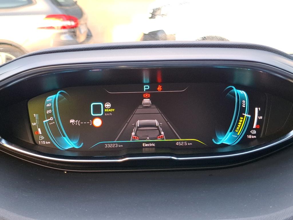Peugeot 3008 Hybrid4 300 e-EAT8 GT 2021