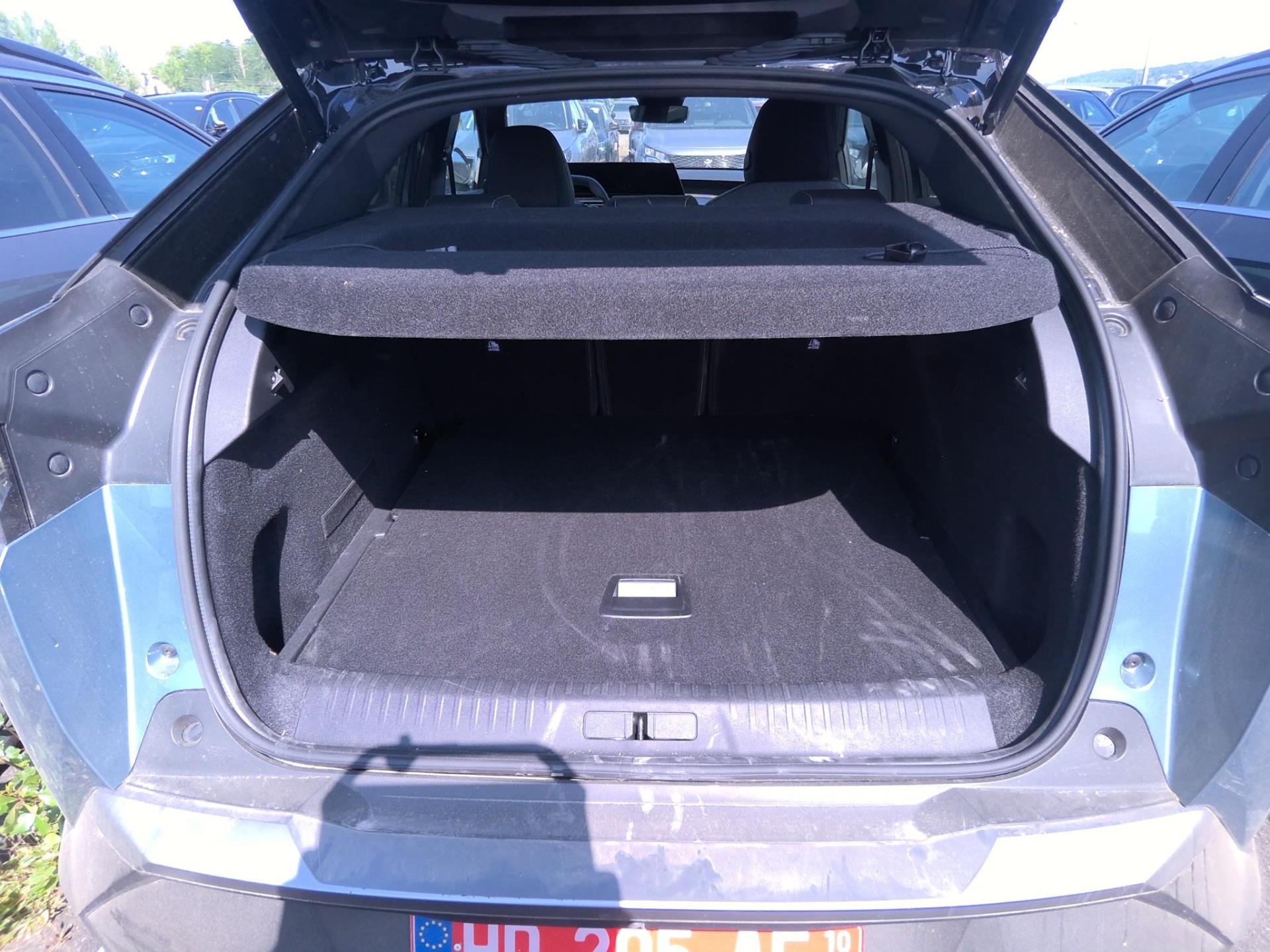 Peugeot 3008 Hybrid 145 e-DCS6 GT 2025