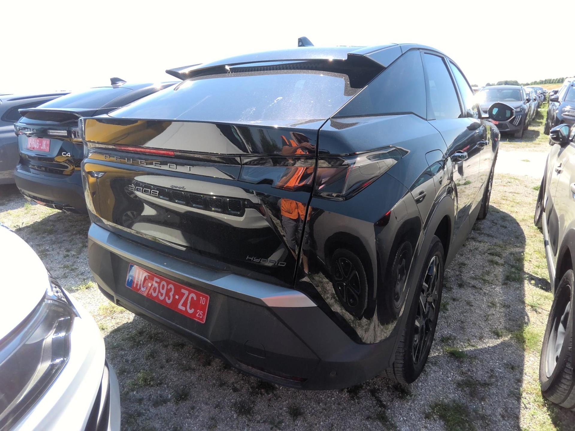 Peugeot 3008 Hybrid 145 e-DCS6 GT 2025